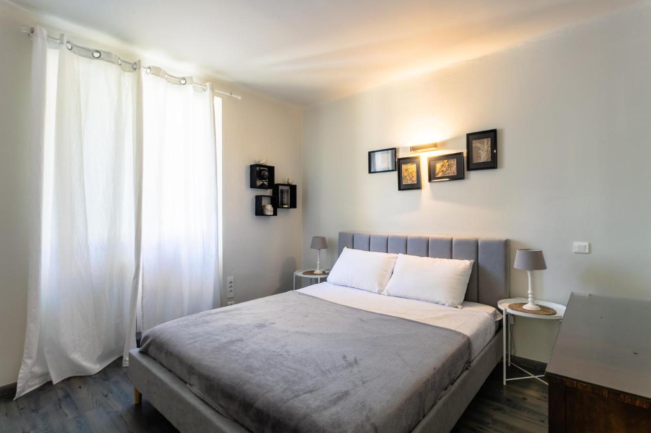 Villa Wonderful House In Sarlat Center With Heated Pool & Jaccuzi Esterno foto